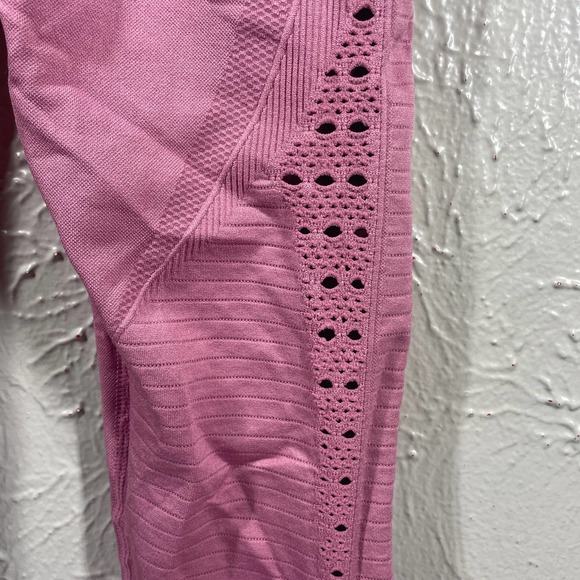 Gymshark Energy+ High Waisted Cropped Legging pink size small - Picture 2 of 7